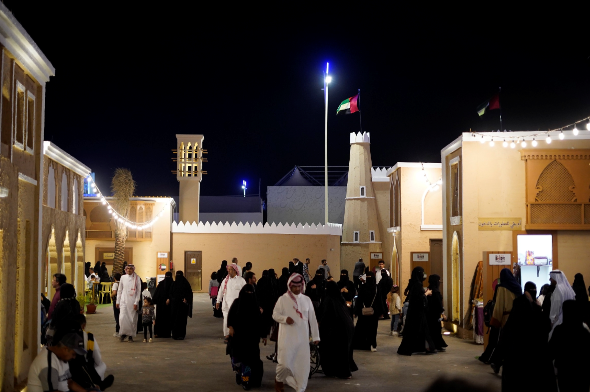 التراث الإماراتي حاضراً في النسخة الـ 13 من مهرجان “سوق عكاظ” بالطائف